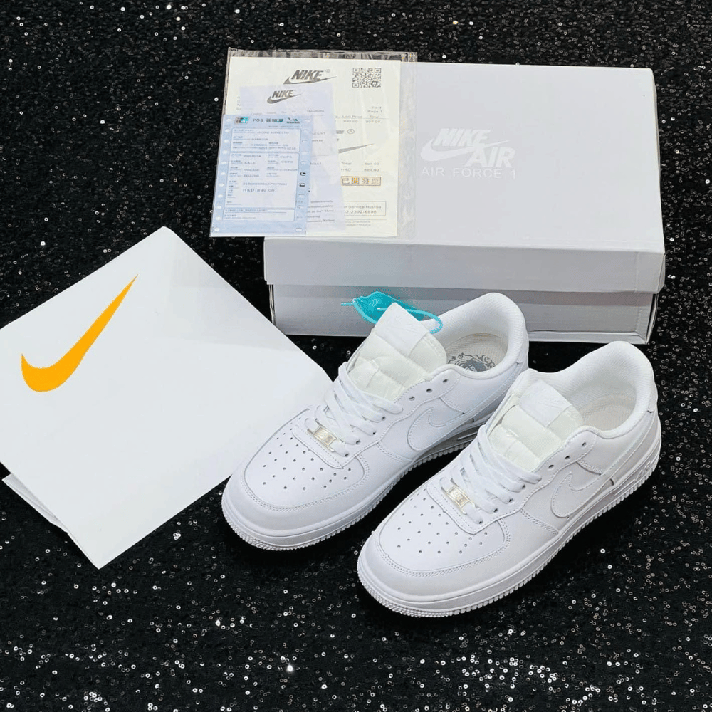 AIR FORCE 1 TRIPLE WHITE