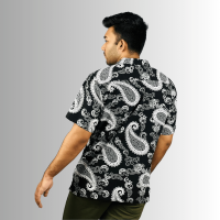 Stunner Mart Black Hawaiian Shirt: Printed Design