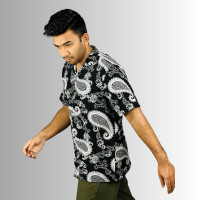 Stunner Mart Black Hawaiian Shirt: Printed Design