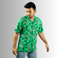 Island Breeze Green: Signature Half-Sleeve Hawaii Shirt with Printed Design